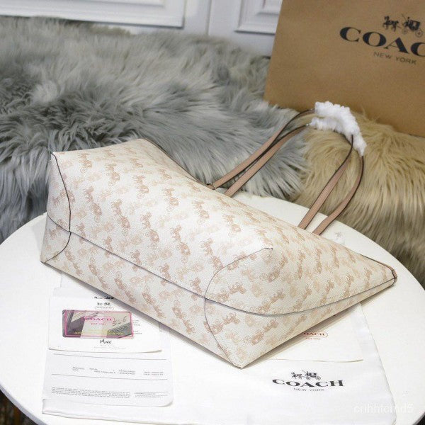 Coach Signature City Tote Bag With OG Box & Dust Bag