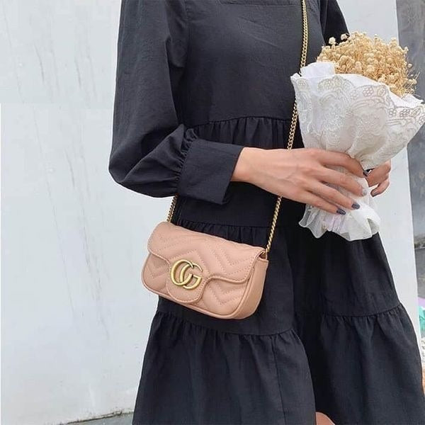 Gucci GG Marmont Mini Matelasse Shoulder Bag With Box & Dust Bag