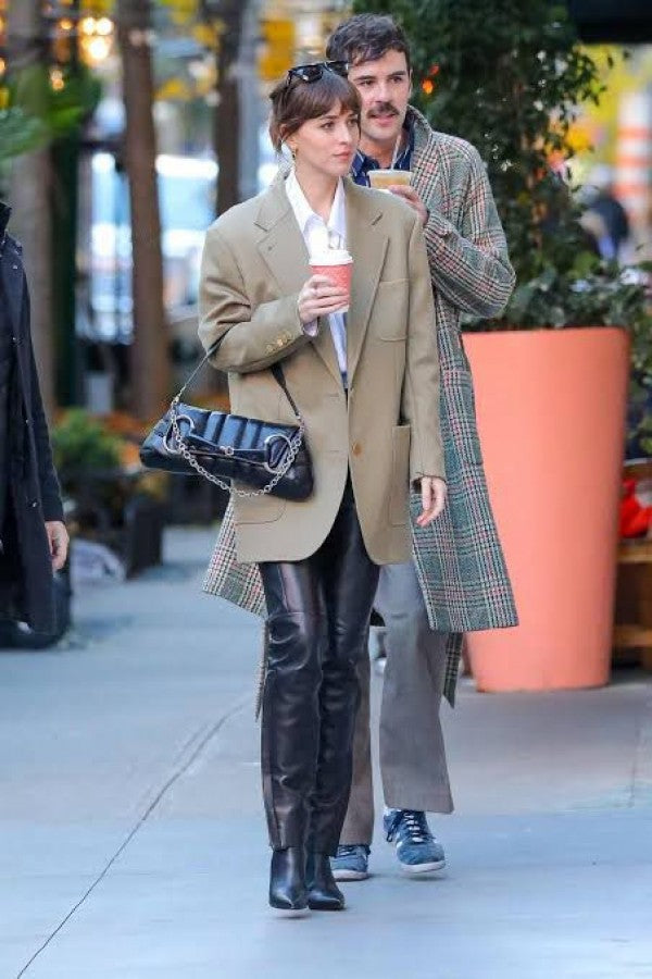 Gucci GG Horsebit Chain Shoulder Bag With OG Box & Dust Bag