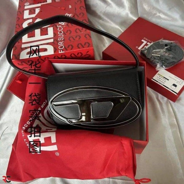 Diesel 1DR Shoulder Bag With OG Box & Dust Bag & Extra Shoulder Strap