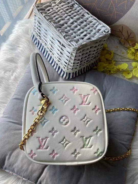 Louis Vuitton LV Limited Edition 2025 New Square Bag With Dust Bag