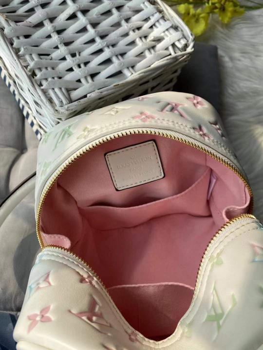 Louis Vuitton LV Limited Edition 2025 New Square Bag With Dust Bag