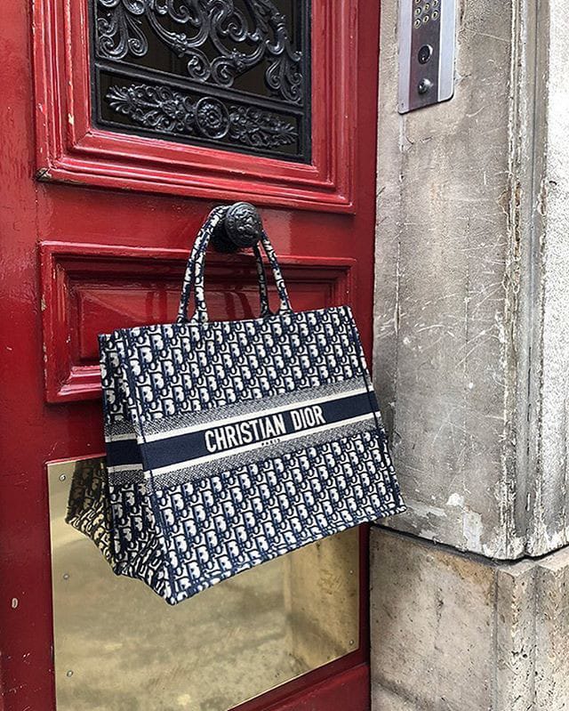 Black Dior Book Tote Oblique Embroidery With OG Box & Dust Bag & Scarf - LABLEWHORE.COM