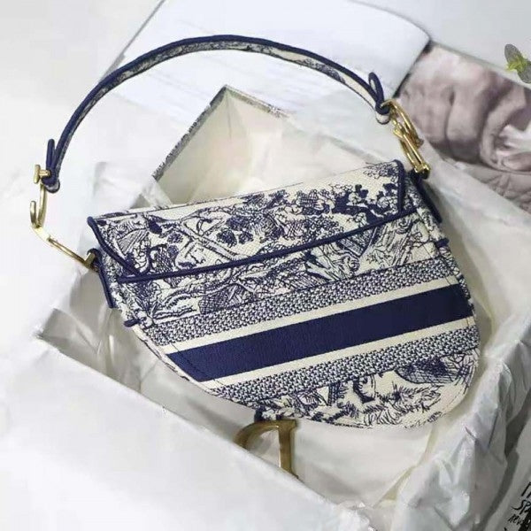 Dior Saddle Blue Toile de Jouy Embroidery With OG Box & Dust Bag (Blue Tiger)