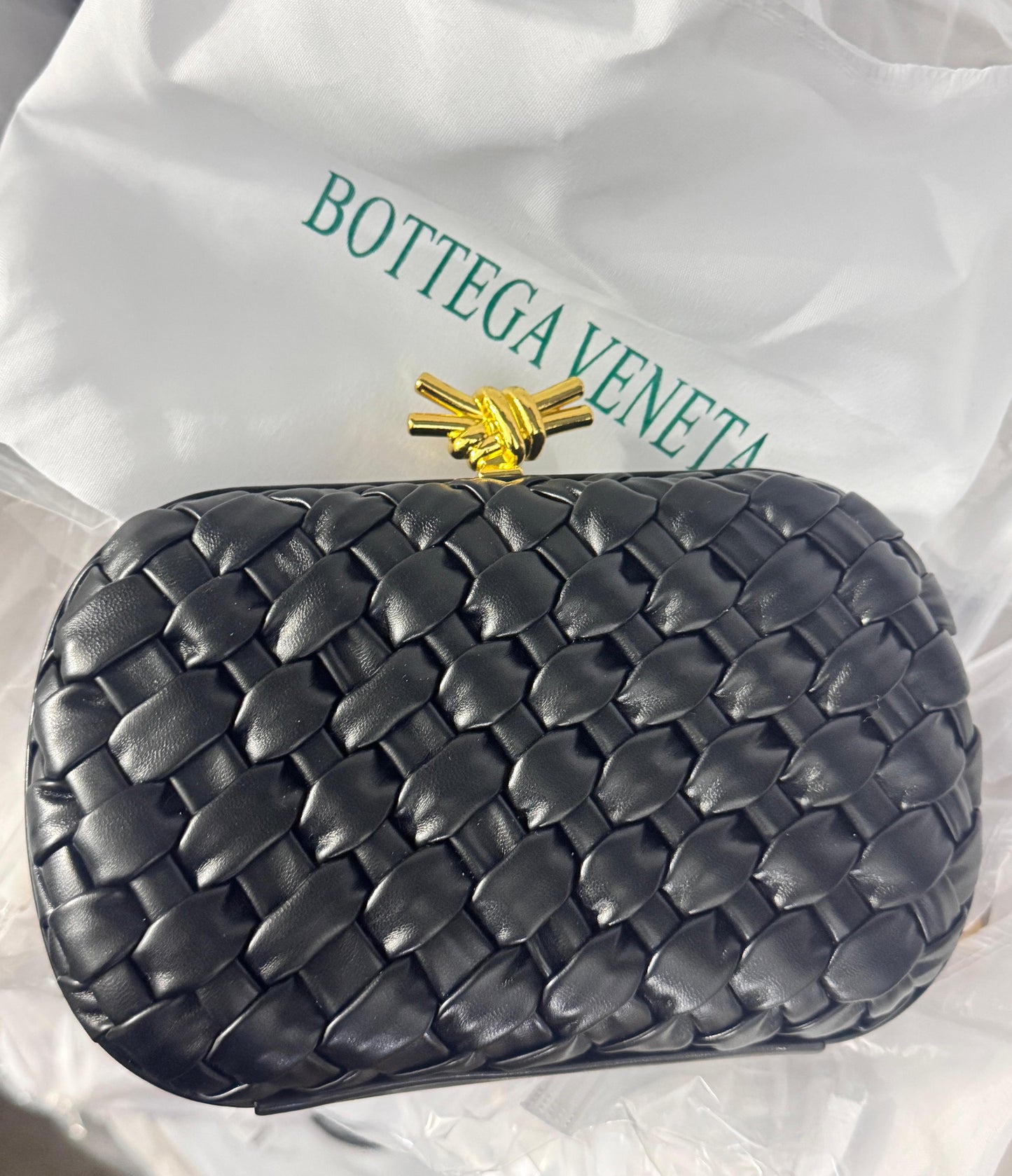 BOTTEGA CLUTCH
