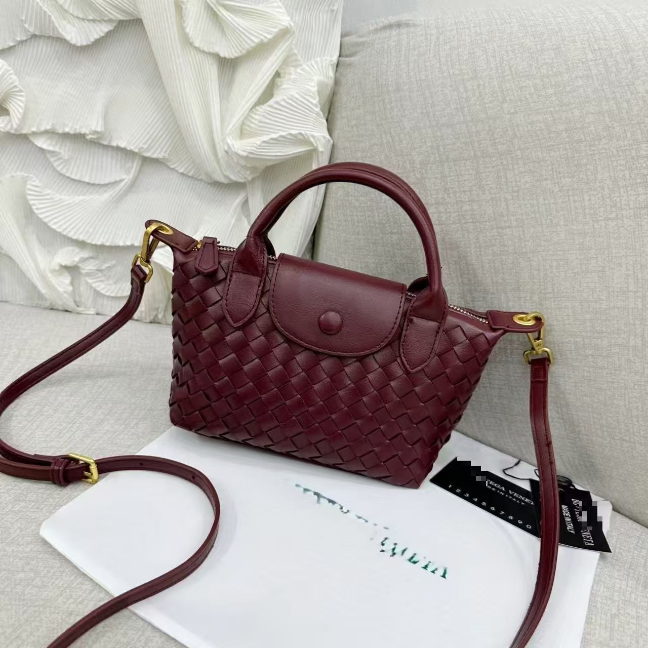 BOTTEGA JUAL TOP HANDLE SLING BAG