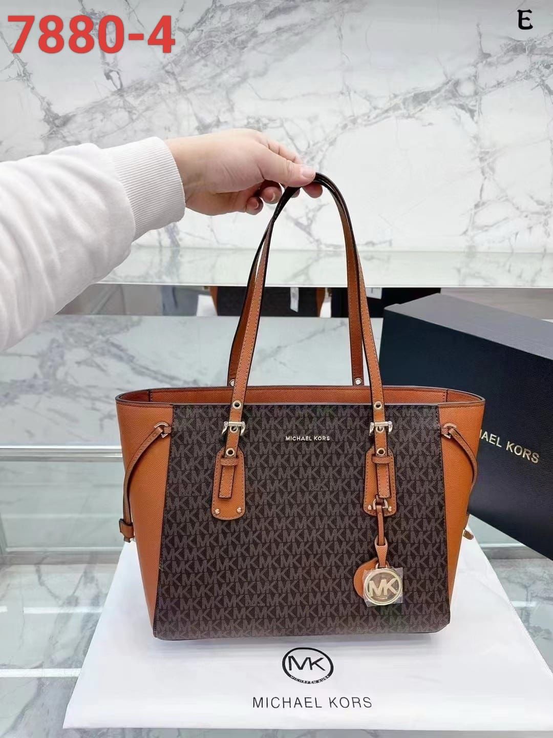 MICHAEL KORS VOYAGER