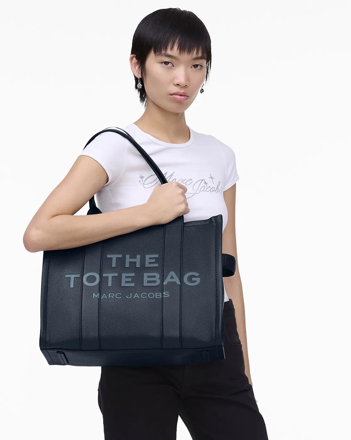 MARC JACOBS LEATHER MEDIUM TOTE BAG