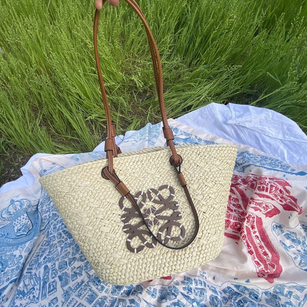 LOEWE STRAW KANE BAGS
