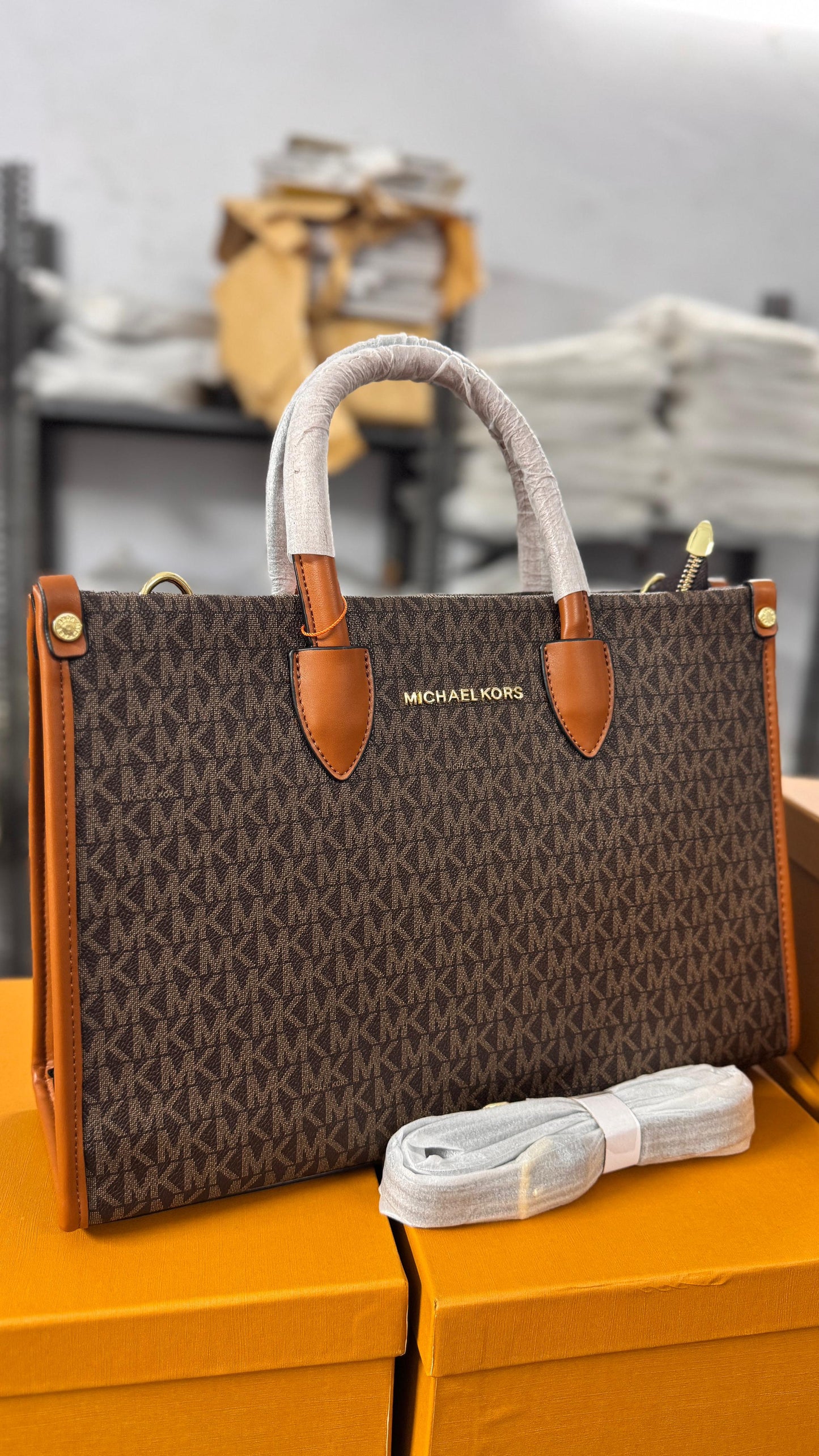 Micheal Kors Mirella Tote Bag