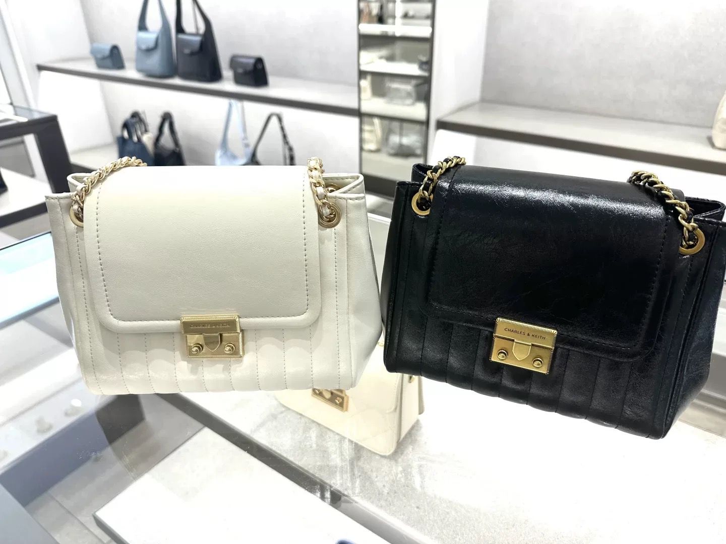 CHARLES & KEITH DONNA CRINCLE EFFECT SHOULDER BAG
