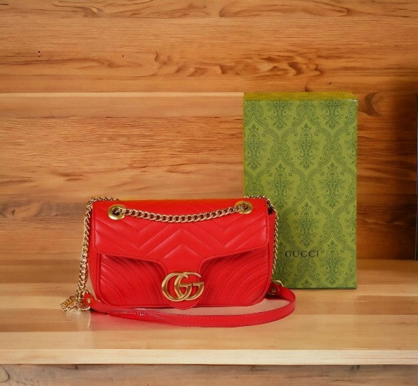 Gucci GG Marmont Matelasse Shoulder Bag