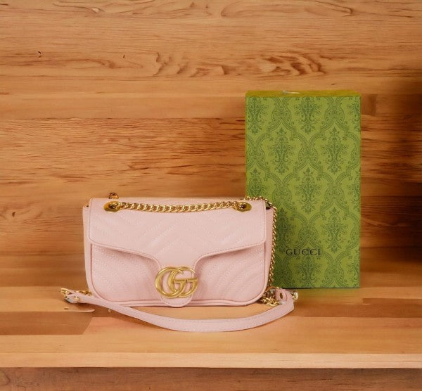 Gucci GG Marmont Matelasse Shoulder Bag