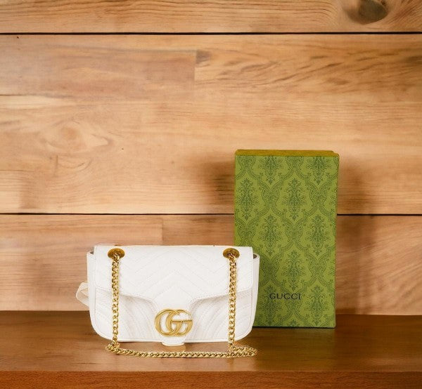 Gucci GG Marmont Matelasse Shoulder Bag