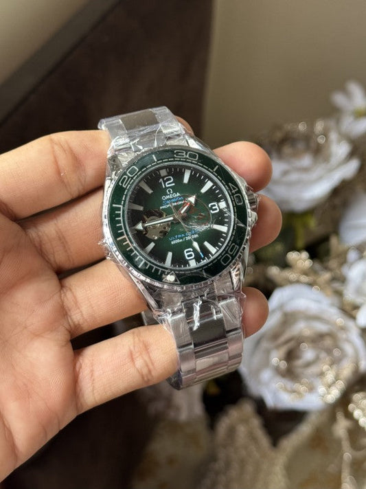 Omeg a SeaMaster UltraDeep Automatic Premium Watch