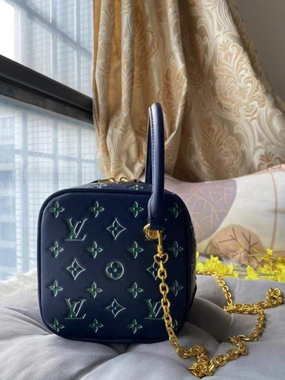 Louis Vuitton LV Limited Edition 2025 New Square Bag With Dust Bag