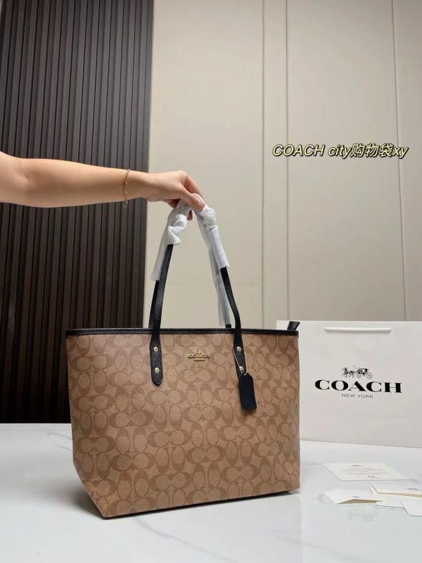 Coach Signature City Tote Bag With OG Box & Dust Bag
