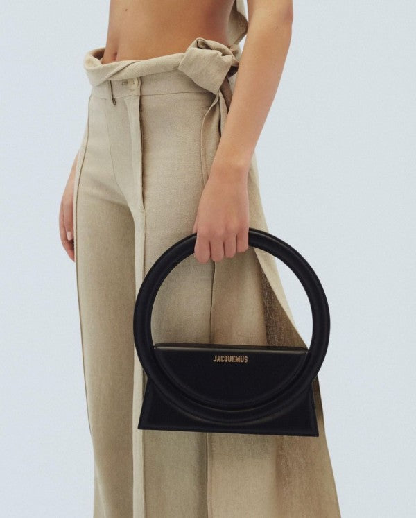 Jacquemus Le Sac Rond Bag With OG Box Dust Bag & Extra Sling Belt