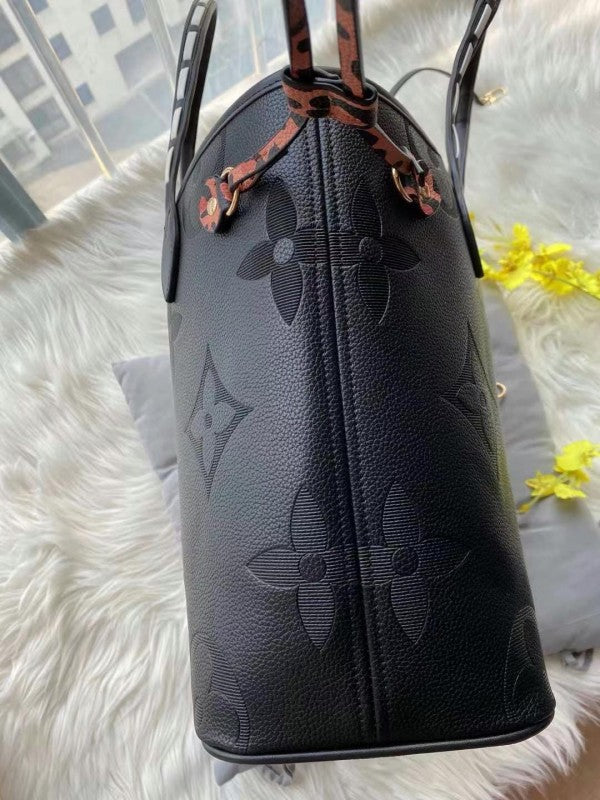 Louis Vuitton Neverfull Tote Bag Premium Quality With Extra Pouch & Dust Bag