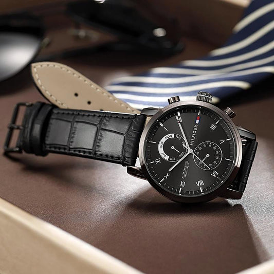 Tommy Hilfiger Autumn Winter Collection Z-Black