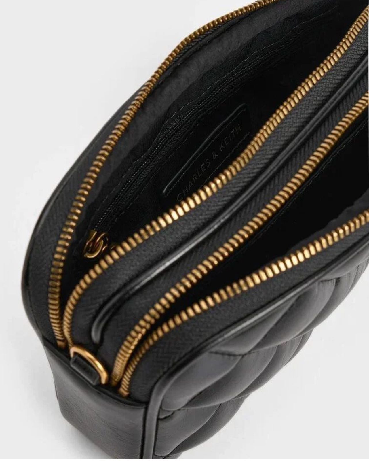 CHARLES & KEITH APFRA  QUILTED CROSSBODY SLING BAG