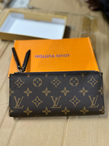 LOUIS VUITTON BOOK FOLD WALLET