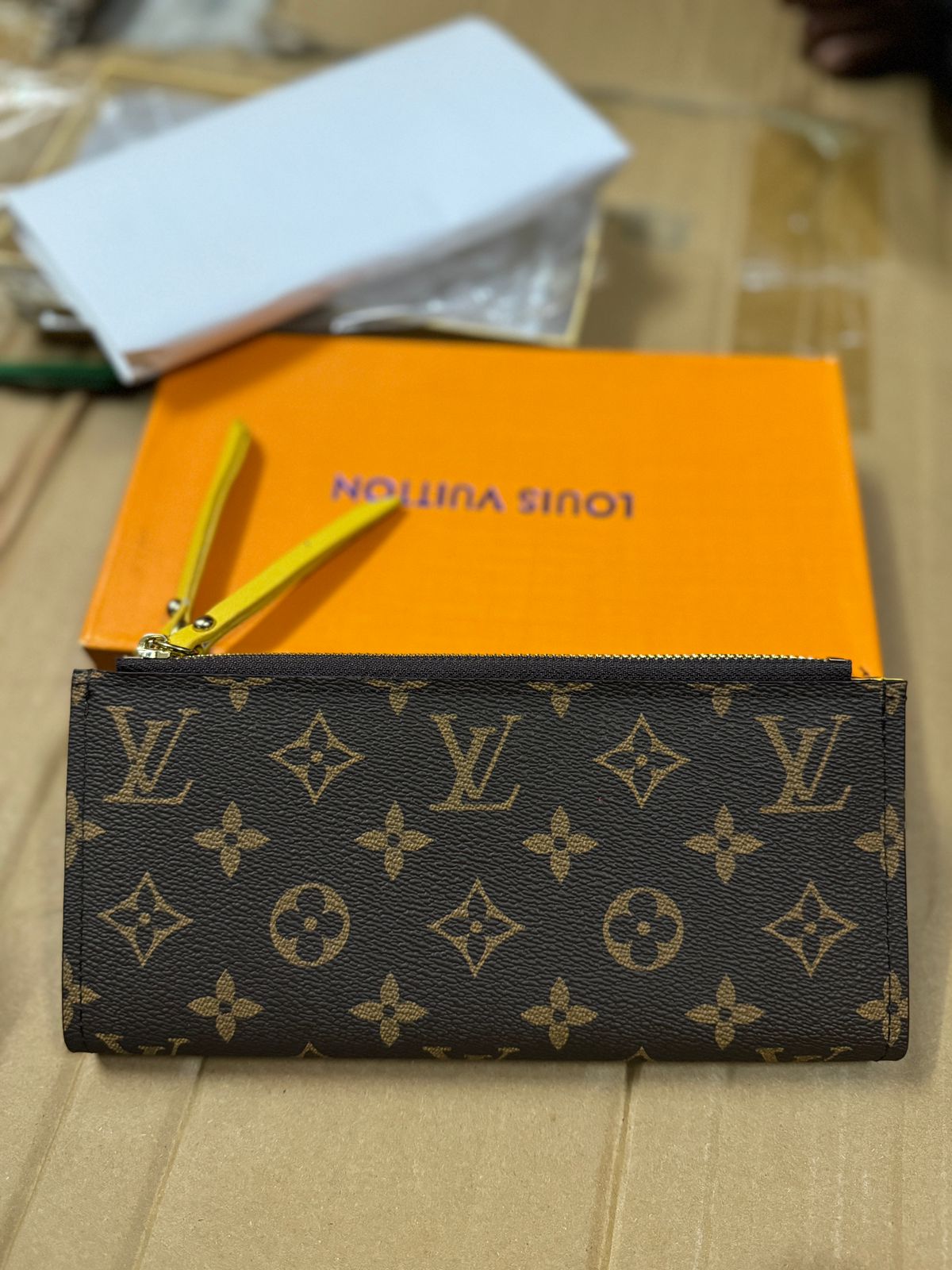 LOUIS VUITTON BOOK FOLD WALLET