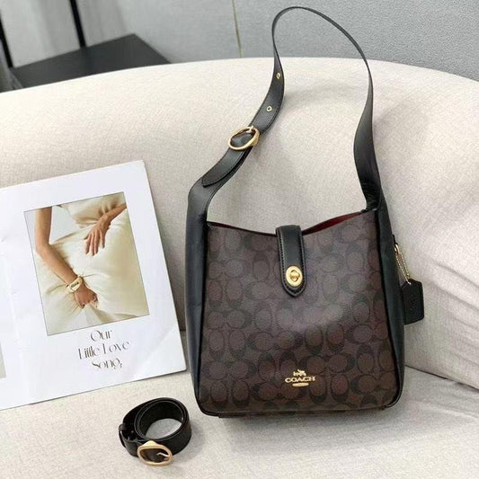 COACH HADLEY MEDIUM HOBO BAG