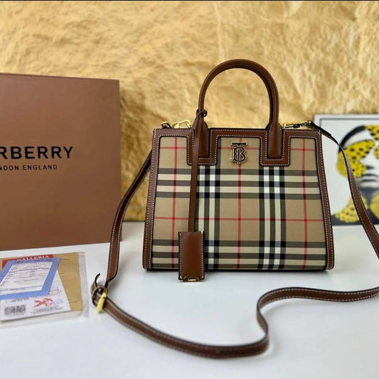 BURBERRY TB FRANCES SIGNATURE HANDBAG