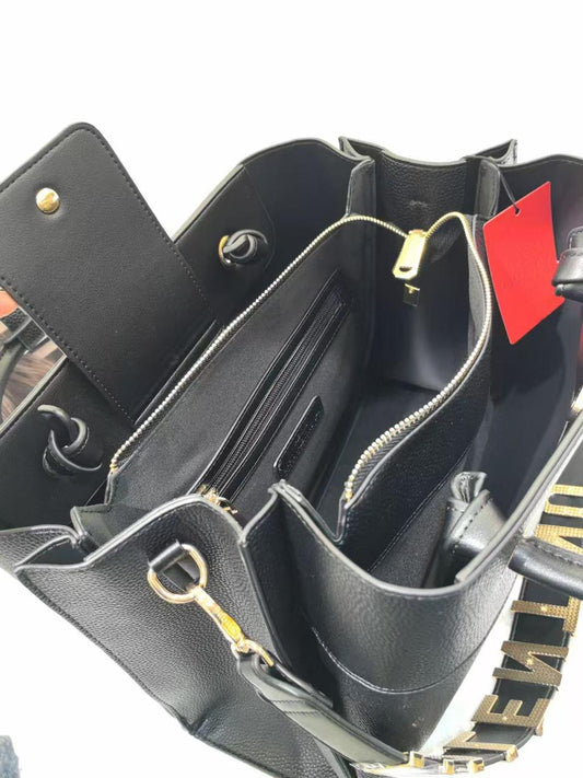 VALENTINO ALEXIA HANDBAGS