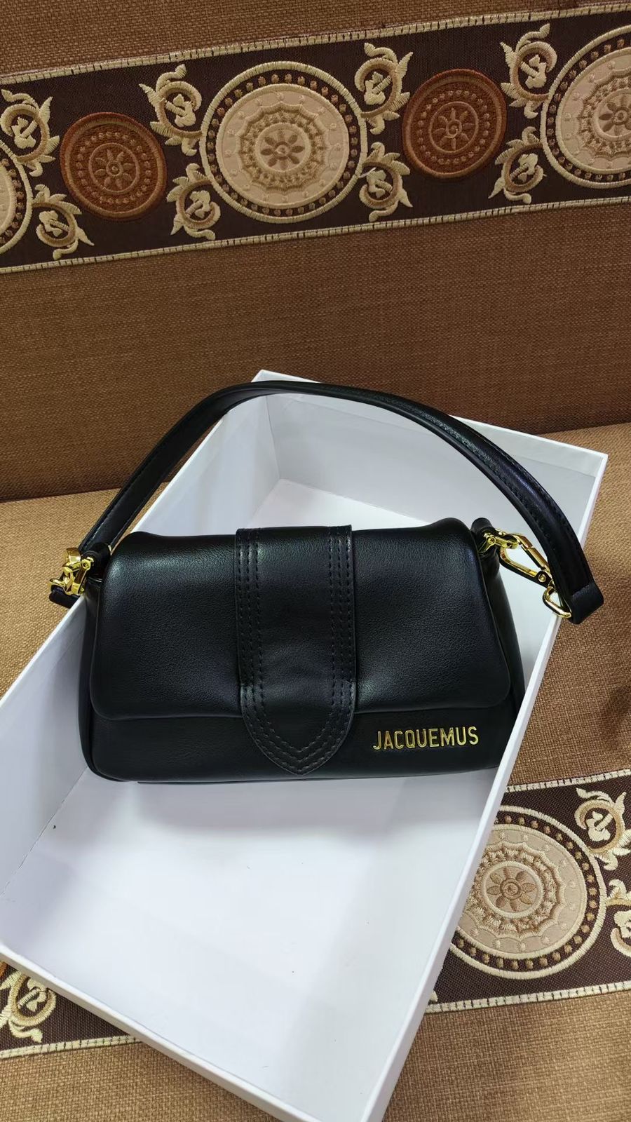 JACQUEMUS LE PETIT BAMBIMOU SHOULDER BAG