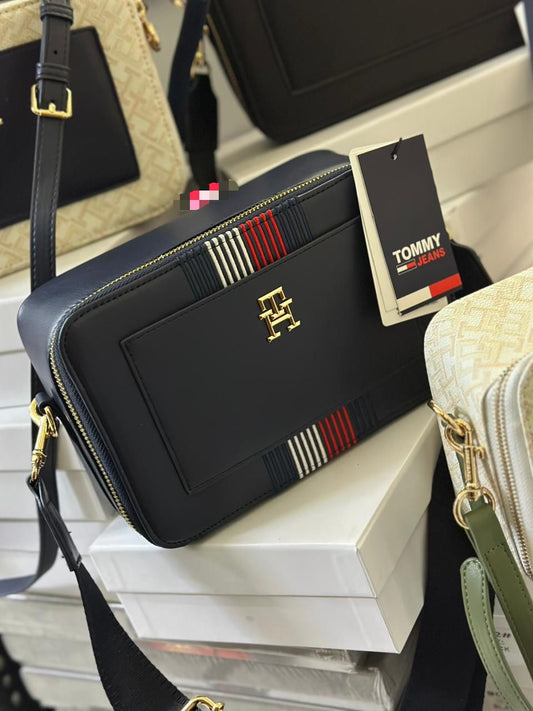 Tommy hilfiger Latest edition Camera bag