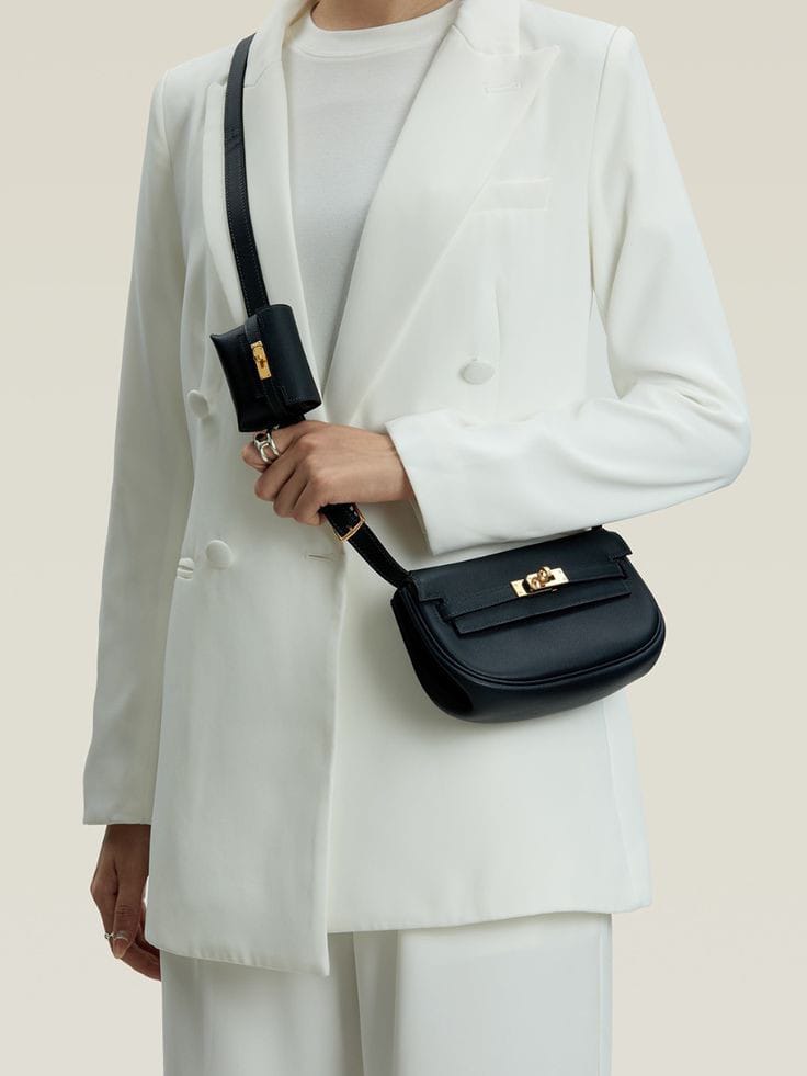 HERMES SWIFT KELLY MOOVE SLING BAGS