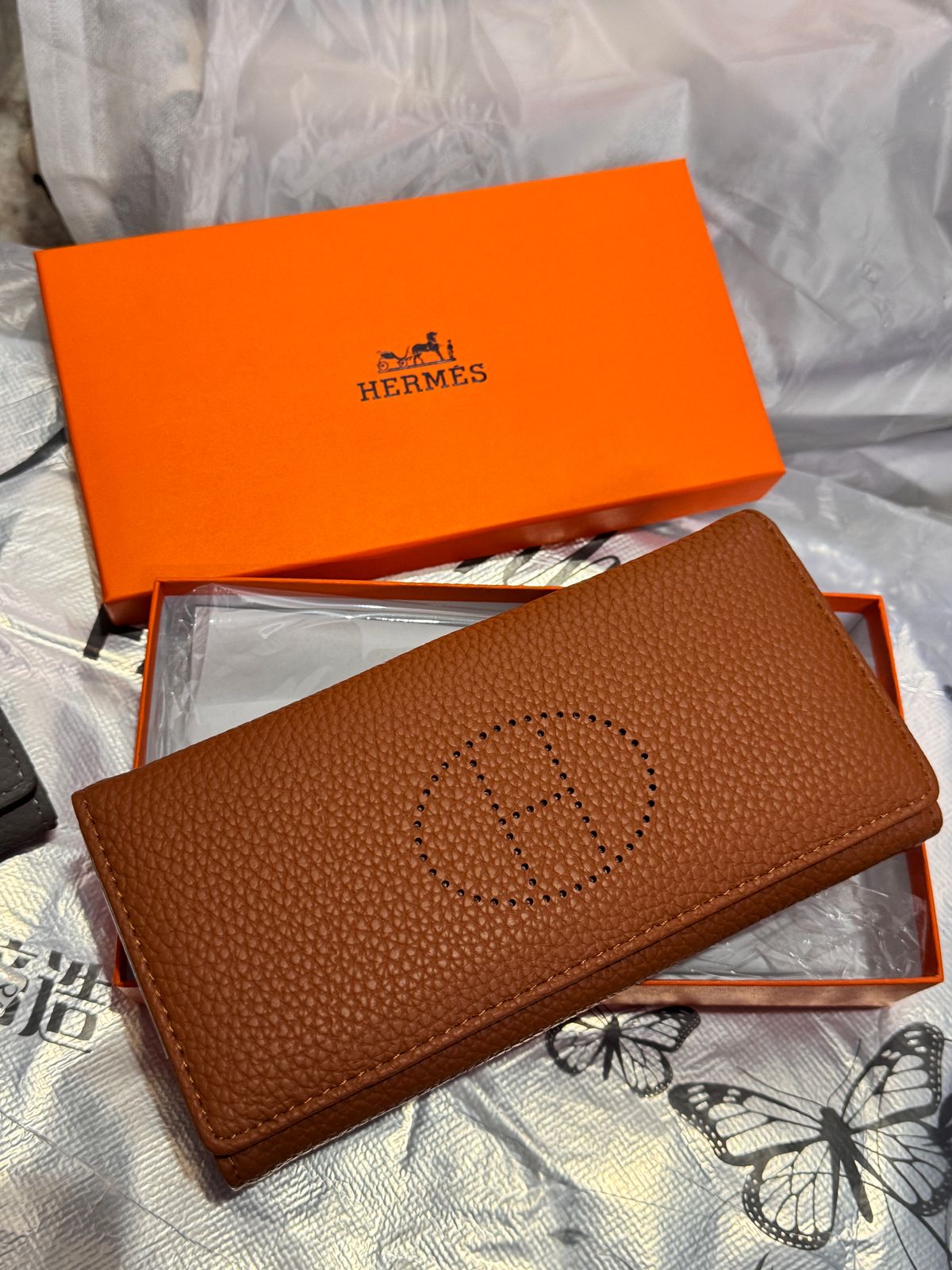HERMES LADIES TWO FOLD WALLETS