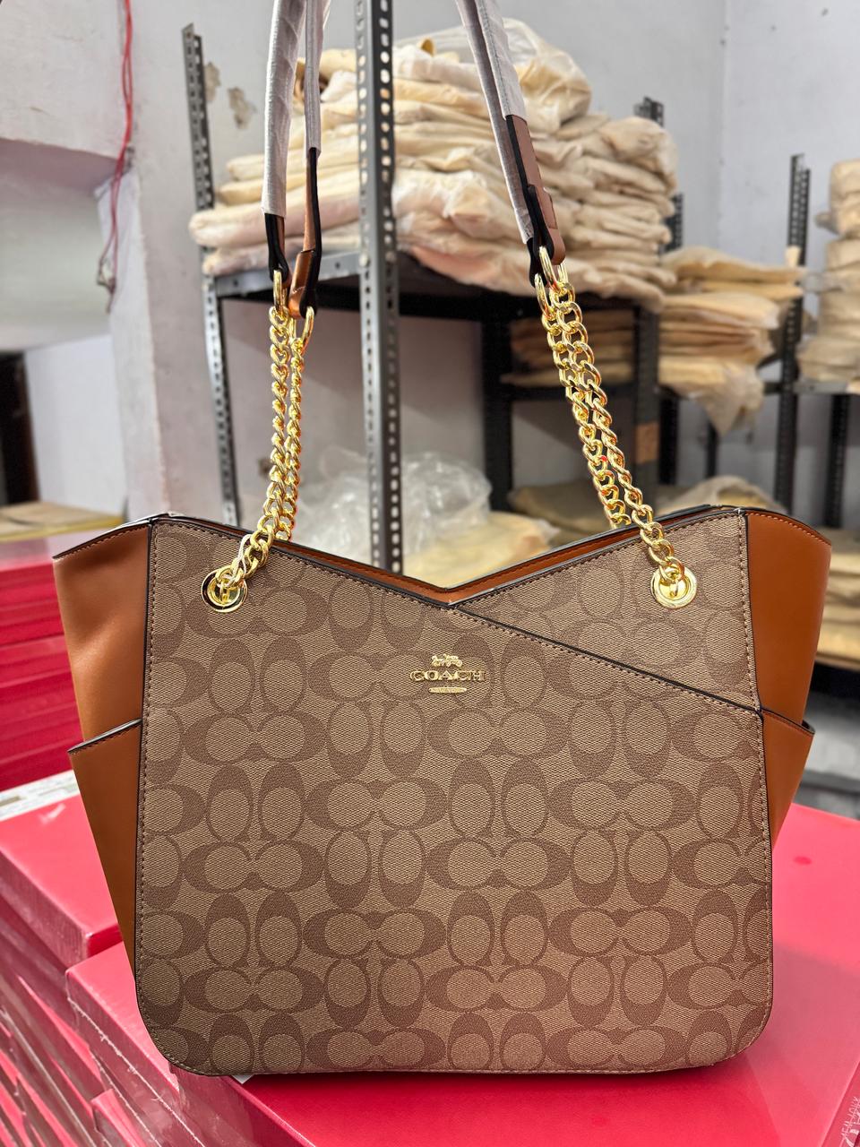 COACH X CHAIN SHOULDER TOTE BAG