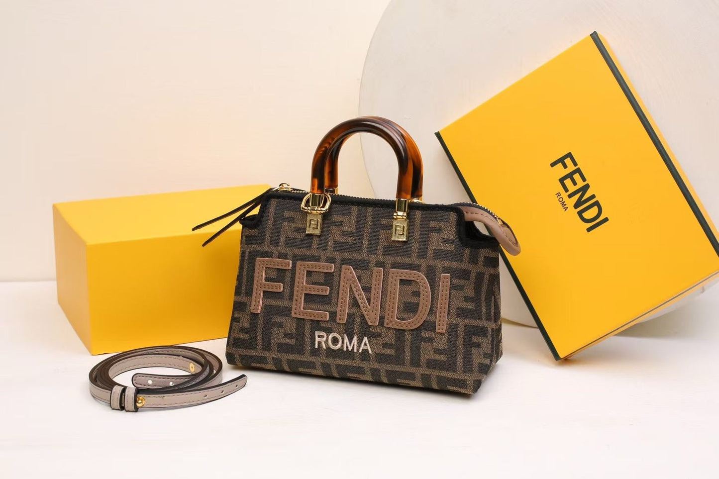 FENDI ROMA BY THE WAY SIGNATURE HANDY TRENDY BAG