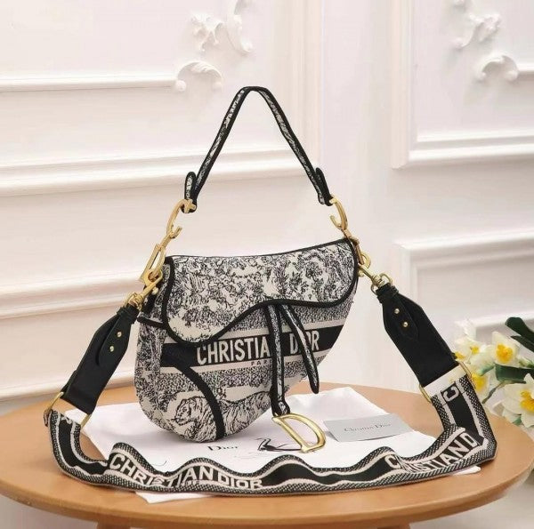 Dior Saddle Blue Toile de Jouy Embroidery With OG Box & Dust Bag (Black Tiger)