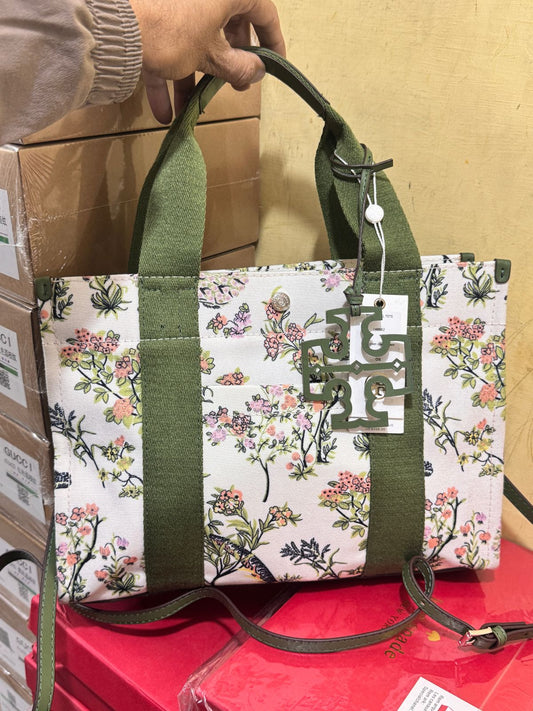 TORY BURCH CANVAS PRINTED SERIES MEDIUM TOTE BAGS