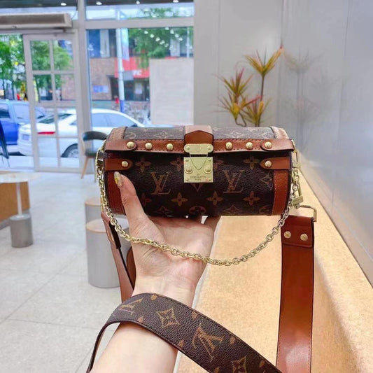 LV PAPPILON TRUNK IN TOWN