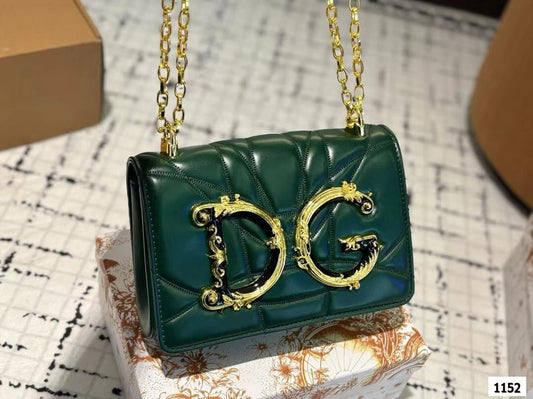 DOLCE & GABBANA SHOULDER BAGS