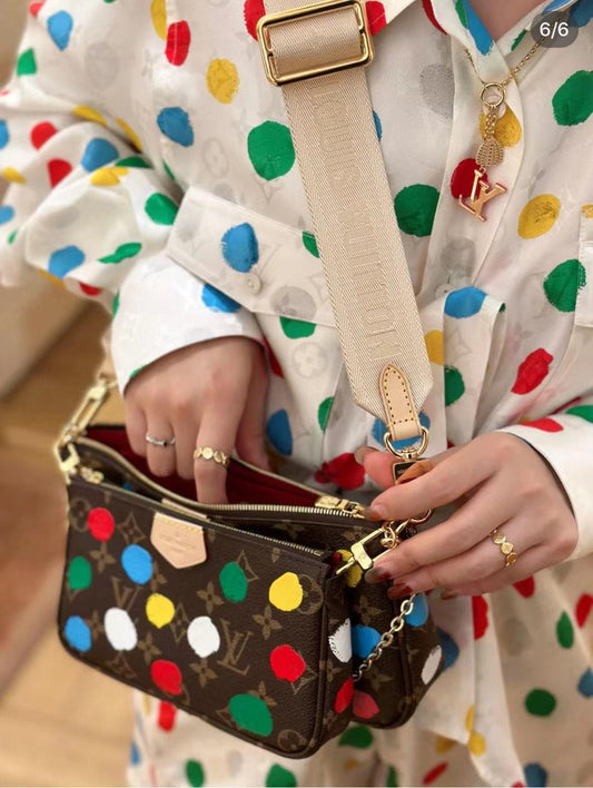 LV x YAYOI KUSAMA Multi Pochette – In Town Edition