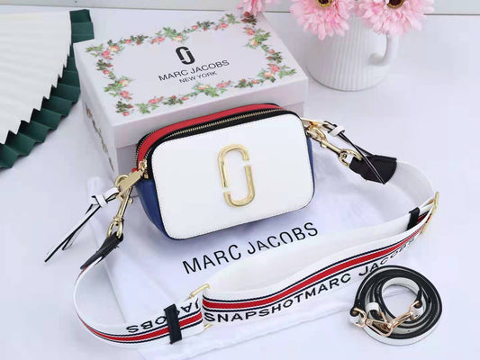 MARC JACOBS SNAPSHOT CAMERA SLING BAG
