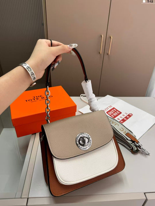 MARC JACOBS TURN LOCK SATCHEL BAG