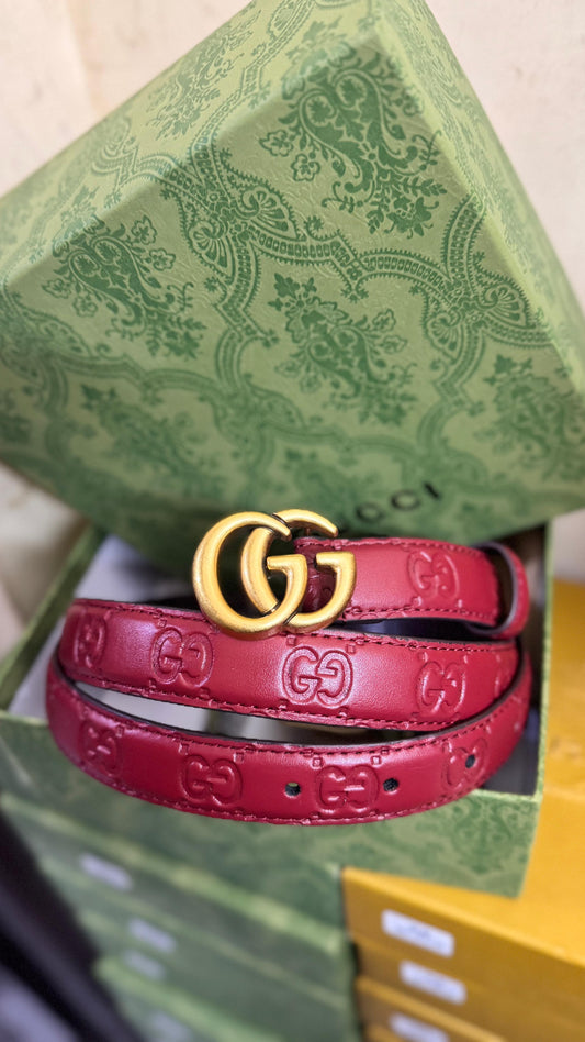 ASSORTED GUCCI BELTS