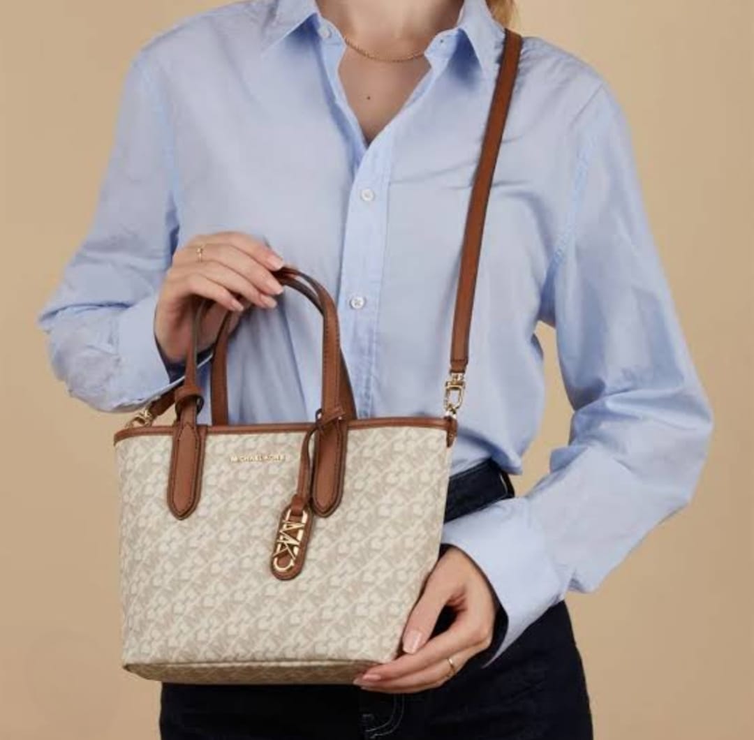 MICHAEL KORS ELIZA TOTE BAGS