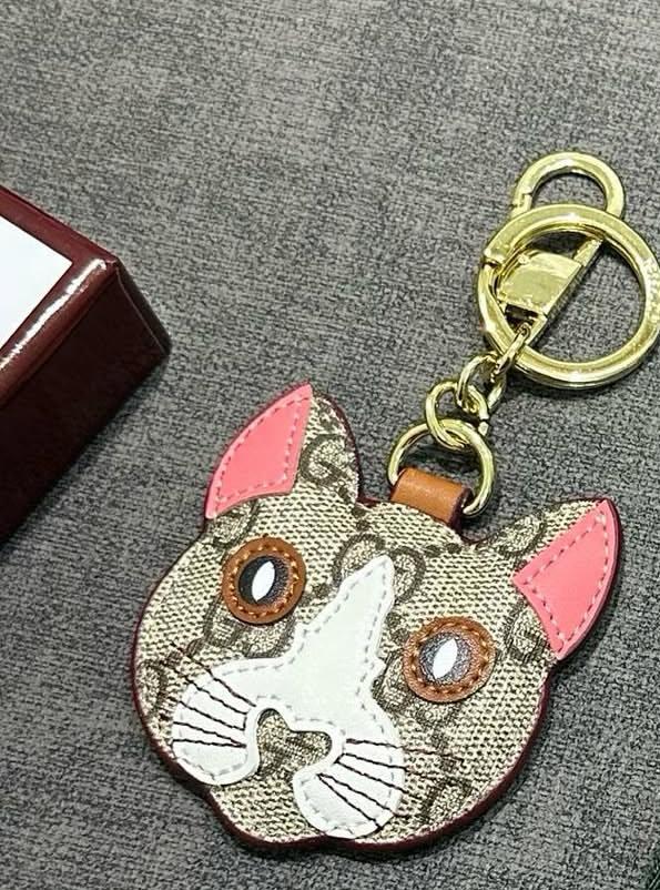 GUCCI CHARMS KEY