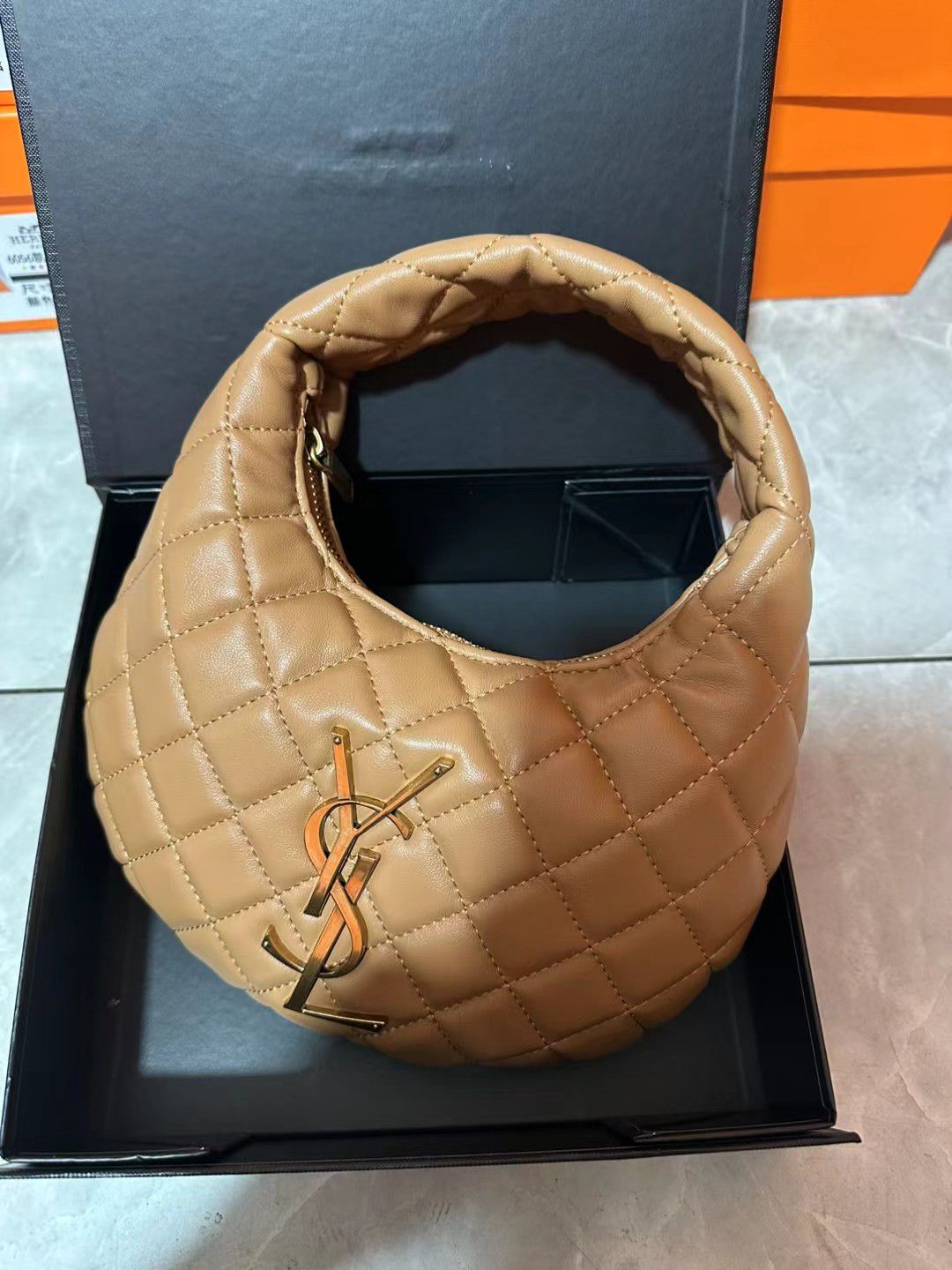 YSL ICARINO HOBO