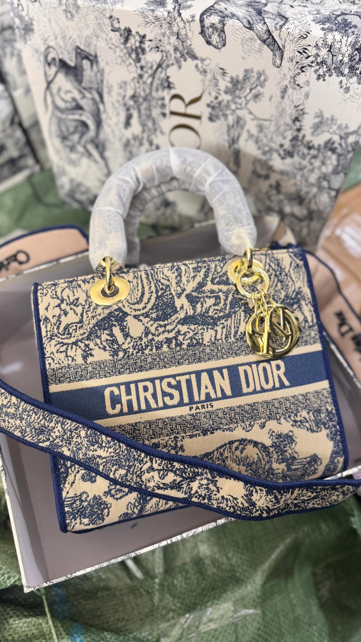 LADY DIOR JACQUARD SERIES