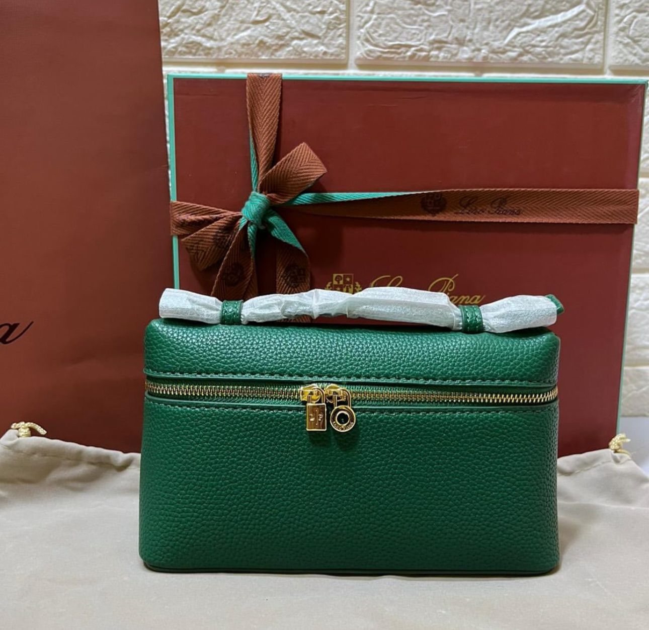 LORO PIANA SOLID COLOURS LEATHER TOP HANDLE CROSSBODY BAG