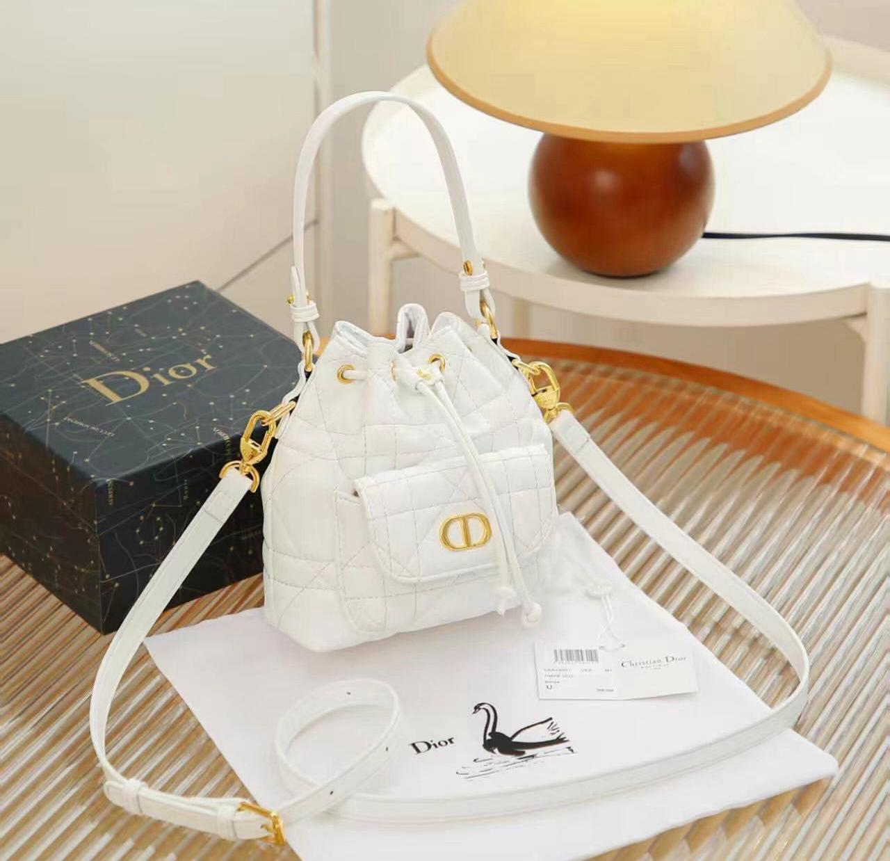 DIOR CARO BUCKET